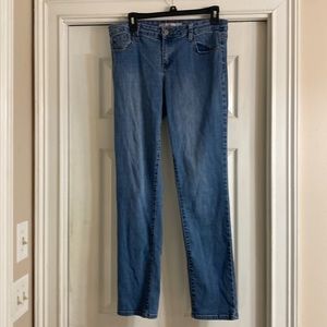 Tractr Blue Jeans - Size 31; Stretchable Blue Jean Fabric; Ankle cut Jeggings